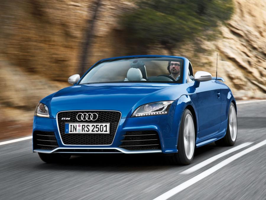  Audi TT RS Roadster (8J) 2009 года  (WW) (фото 8 из 47)